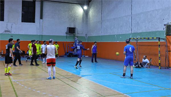 تیم فوتسال کانون زبان ایران درمصاف با کانون پرورش فکری لرستان به پیروزی رسید