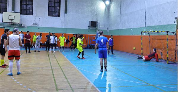 تیم فوتسال کانون زبان ایران درمصاف با کانون پرورش فکری لرستان به پیروزی رسید