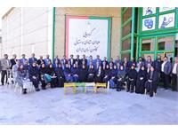 کاری که شما در کانون زبان ایران انجام می‌دهید جز با عشق نمی‌شود