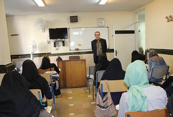 آزمون جذب مدرس ویژه‌ی گروه کودکان تهران (بهار 96) برگزار شد