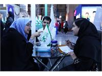 بازدید رئیس کانون از نمایشگاه کتاب 9