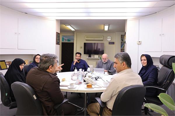 زمینه‌های توسعهٔ همکاری‌ها میان کانون زبان ایران و «سمپاد» بررسی شد