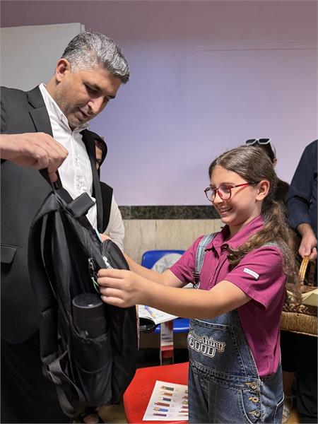 آموزش زبان در کودکی، زمینه‌ساز پرورش نسلی بین‌المللی، خلاق و فرهنگی است