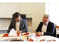 تفاهم نامۀ همکاری میان کانون زبان ایران و شرکت خدمات و پشتیبانی توسعۀ تعاون منعقد شد