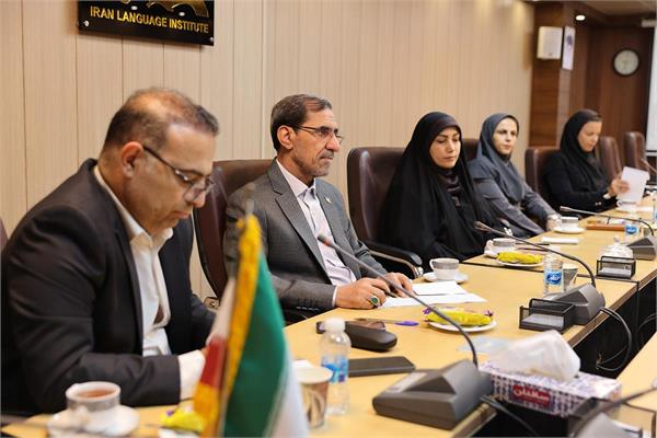 نشست تخصصی صیانت و آمایش اموال مازاد کانون زبان ایران برگزار شد