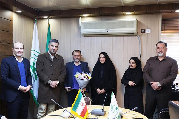 مراسم تقدیر از همکاران بازنشسته کانون زبان ایران برگزار شد