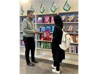 گزارش تصویری؛  اولین روز نمایشگاه سی و پنجم در غرفه کانون زبان ایران