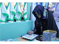 بازدید رئیس کانون از نمایشگاه کتاب 2