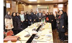از همکاران بازنشسته کانون زبان ایران تجلیل شدند