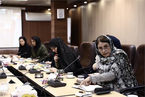 جلسه ۴ ساعته مدرسان کانون با دکتر ذوالفقاری 15