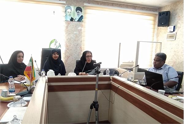 نشست «نگاهی نو به چالش‌های متحول کننده حیطۀ آموزش در قرن حاضر»