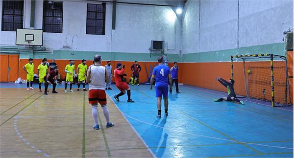 تیم فوتسال کانون زبان ایران درمصاف با کانون پرورش فکری لرستان به پیروزی رسید