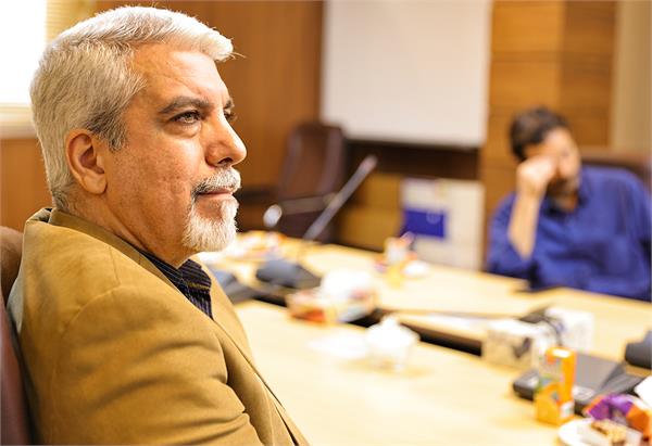 دکتر سریع القلم در کانون زبان ایران