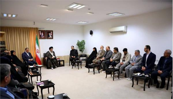 رییس کانون زبان ایران با نمایندۀ ولی فقیه در استان گلستان دیدار کرد