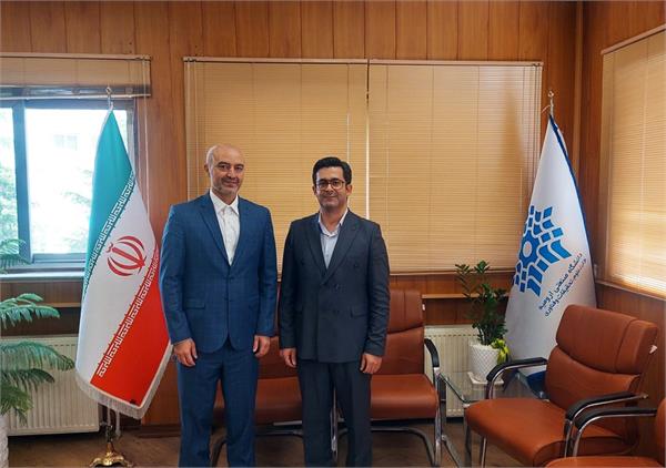 همکاری‌های مشترک میان کانون زبان آذربایجان غربی و دانشگاه صنعتی ارومیه کلید خورد