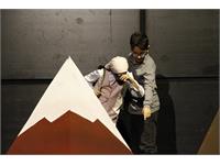 نمایش انگلیسی «کار سخت» در برازجان