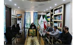 مدیر کل کانون پرورش فکری بوشهر از کارکنان کانون زبان تقدیر کرد