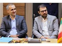 همزمان با هفتۀ پژوهش از کارشناسان کانون زبان ایران تقدیر شد