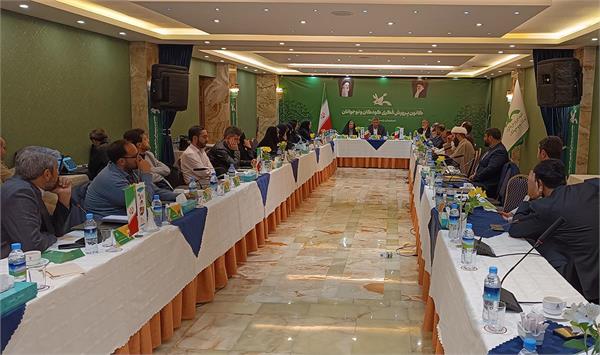 مدیریت آموزشی - فرهنگی با رویکرد ریسک، تصمیم و معنا