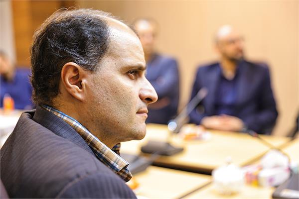 دکتر سریع القلم در کانون زبان ایران