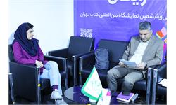 بازدید رئیس کانون از نمایشگاه کتاب 11