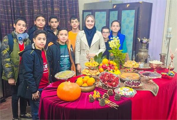 مراکز آموزشی استان یزد به استقبال یلدا رفتند (گزارش تصویری)