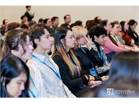 کانون زبان ایران برای ایجاد یک چارچوب قوی و آینده‌نگر برای آموزش زبان آماده است