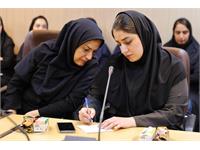 همزمان با هفتۀ پژوهش از کارشناسان کانون زبان ایران تقدیر شد