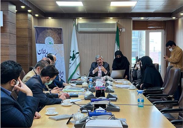 وبینار مدرسان، کارشناسان و کارکنان کانون زبان آغاز شد