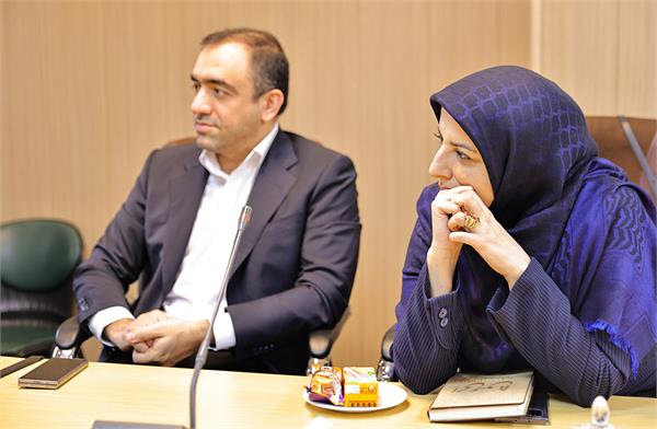 دکتر سریع القلم در کانون زبان ایران