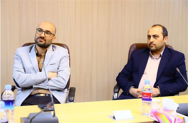 فرشاد سیفی معاون اداری ـ مالی کانون زبان ایران شد