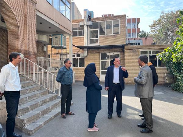 معاون اداری و مالی از مراکز آموزشی استان آذربایجان شرقی بازدید کرد