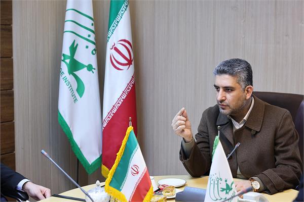 مراسم تقدیر از همکاران بازنشسته کانون زبان ایران برگزار شد