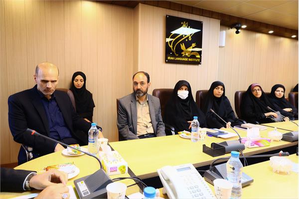 سرپرست کانون زبان استان تهران منصوب شد