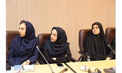 از همکاران بازنشسته کانون زبان ایران تجلیل شدند