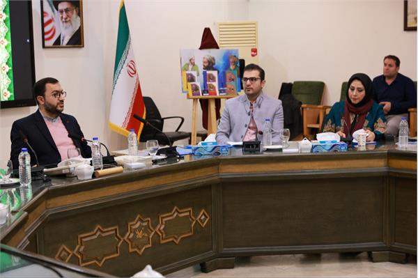 گزارش تصویری از جشن گرامیداشت روز پژوهش کانون زبان ایران