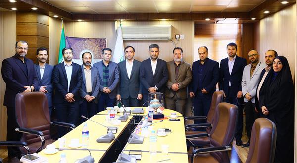 فرشاد سیفی معاون اداری ـ مالی کانون زبان ایران شد