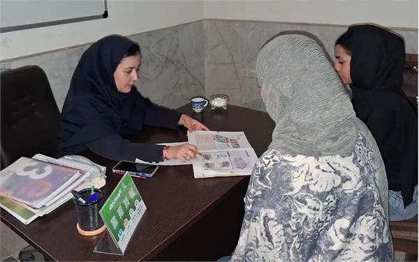 برگزاری جلسات مشاورۀ آموزشی هدفمند برای زبان‌آموزان یزدی