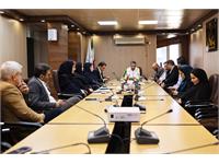 اولین دغدغۀ ما تلاش برای بهبود معیشت کارکنان است